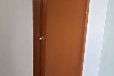 Pangsapuri Sri Raya, Ukay Perdana