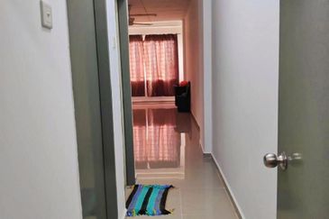 Jelutong Apartment, Selayang Heights