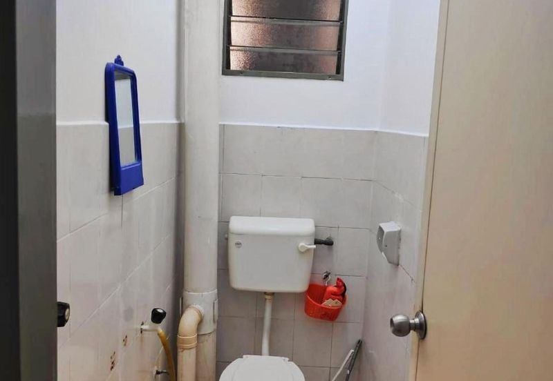 Jelutong Apartment, Selayang Heights