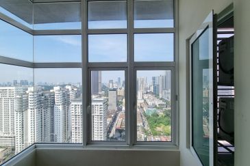 Dua Sentral Residential Tower