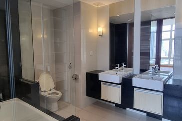 Dua Sentral Residential Tower