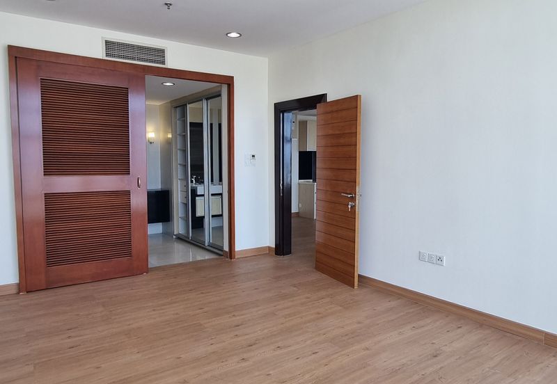 Dua Sentral Residential Tower