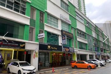 Parklane OUG Service Apartment