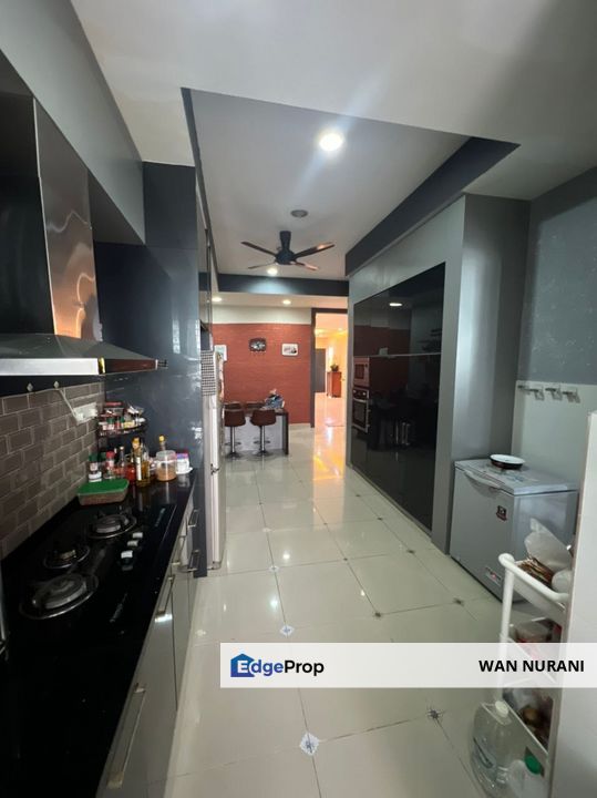 FREEHOLD Renovated Double Storey Link House Alam Impian Shah Alam For Sale, Selangor, Shah Alam