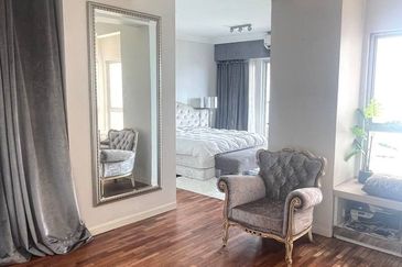 Seri Maya Condominium