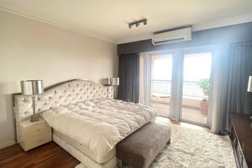 Seri Maya Condominium