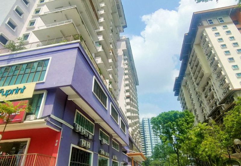 Indah Alam Condominium