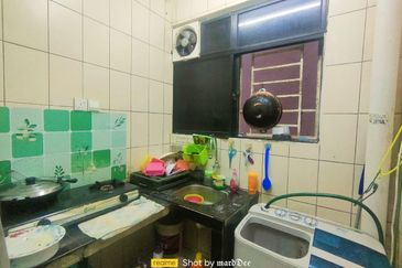 Indah Alam Condominium