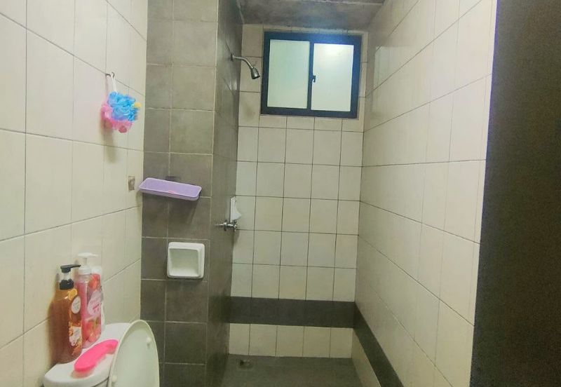 Indah Alam Condominium