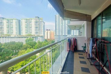 Indah Alam Condominium