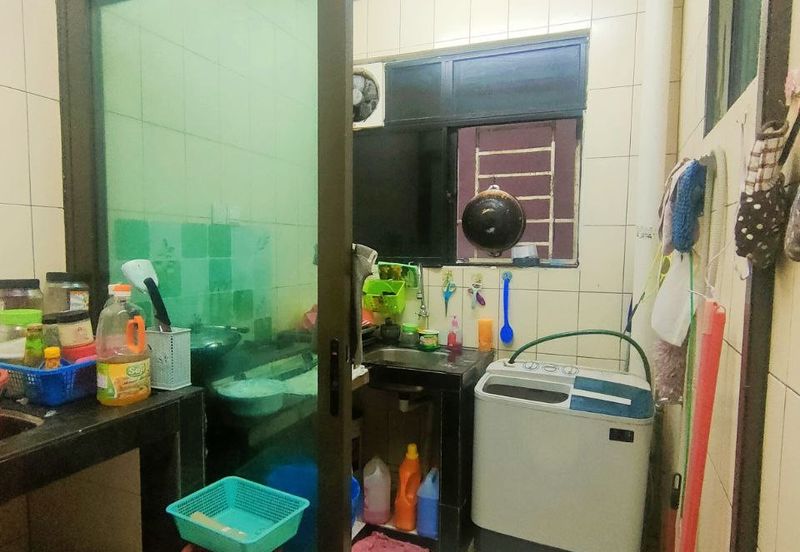 Indah Alam Condominium