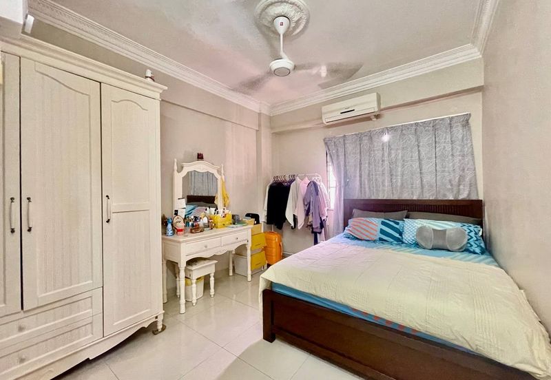 Bayu Tasik Condominium