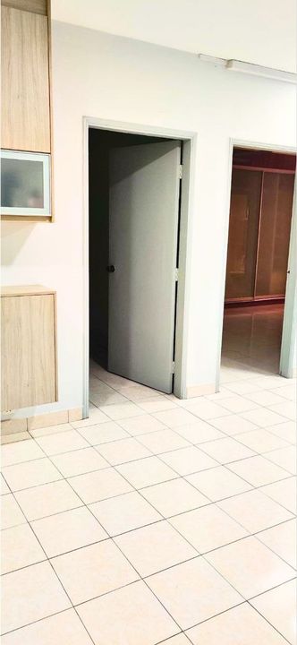 WALKING DISTANCE TO MRT PARTLY FURNISHED Palm Spring Sunway Damansara Selangor For Sale, Selangor, Sunway Damansara