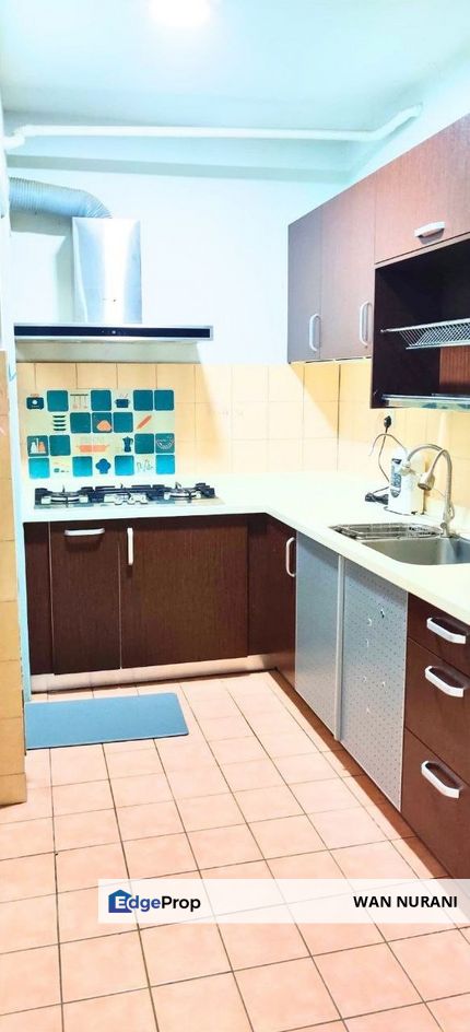 WALKING DISTANCE TO MRT PARTLY FURNISHED Palm Spring Sunway Damansara Selangor For Sale, Selangor, Sunway Damansara