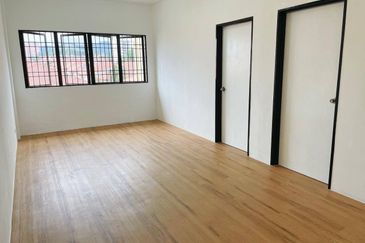 Taming Indah Apartment, Taman Taming Indah@ Sungai Long