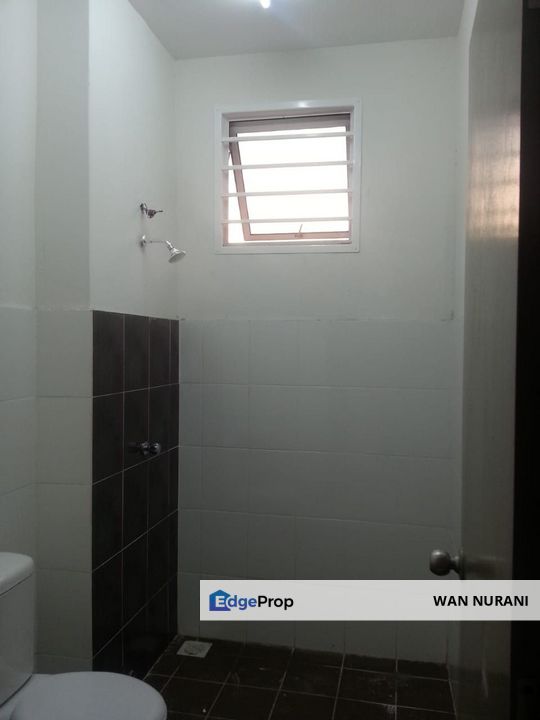 Double Storey House Taman Intan Baiduri, Salak Tinggi, Sepang For Sale, Selangor, Sepang