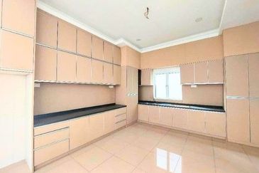 Seri Tijanni Condominium