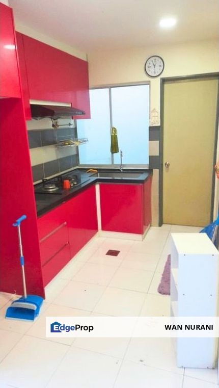 Nice Balcony Lake View Pangsapuri Damai Seksyen 25 Shah Alam For Sale, Selangor, Shah Alam