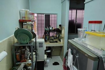 Pangsapuri Mawar Jaya