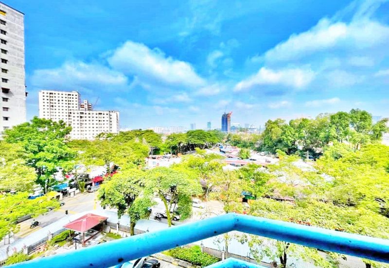 Tasik Heights Apartment