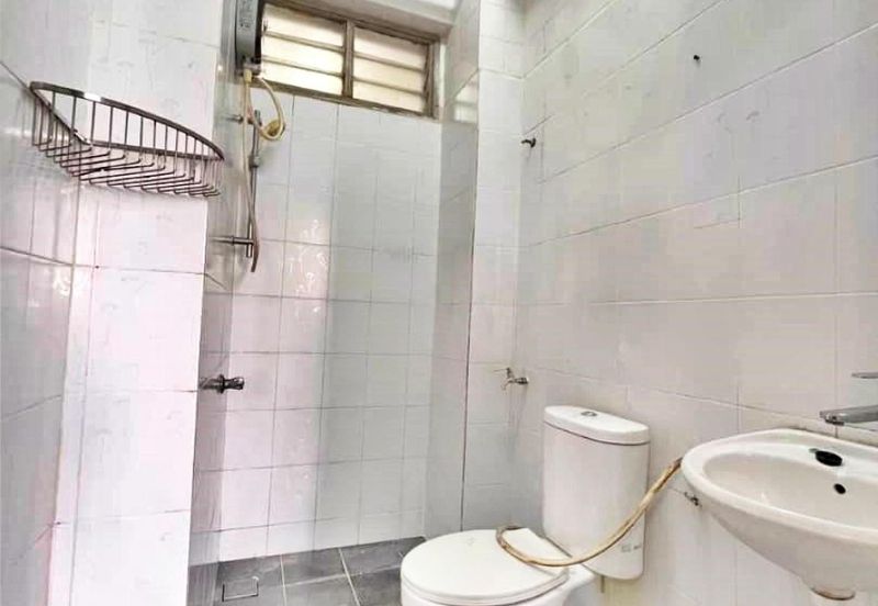 Tasik Heights Apartment