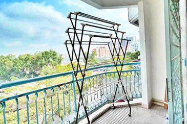 Tasik Heights Apartment