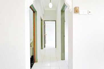 Tasik Heights Apartment