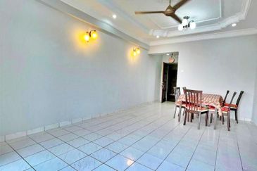 Tasik Heights Apartment