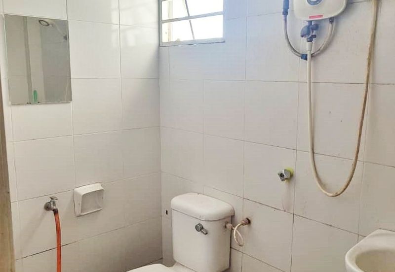 Sutera Apartment, Bandar Tun Hussein Onn