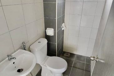 Residensi Melaka Tengah 2