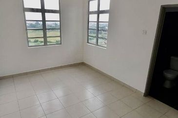 Residensi Melaka Tengah 2