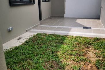 Dalia Residences @ Tropicana Aman