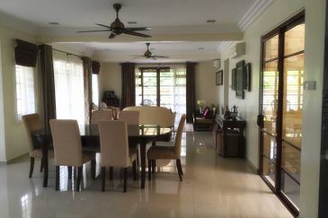 Bukit Jelutong, Selangor Coner House U8 Shah Alam Renovated
