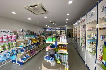 JALAN PUNCAK ALAM JAYA