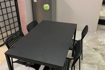 Residensi Warnasari 3