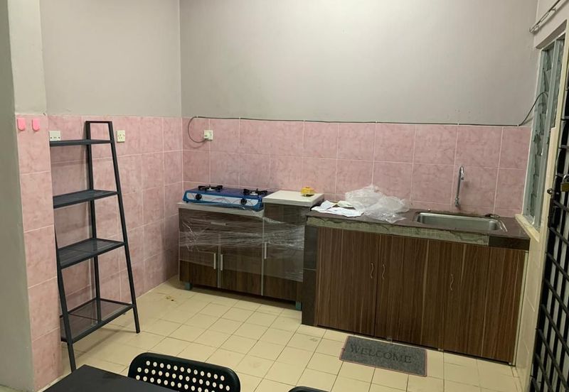 Residensi Warnasari 3