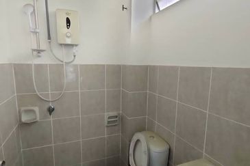 2 Storey Idaman Warisan Alam Perdana Puncak Alam