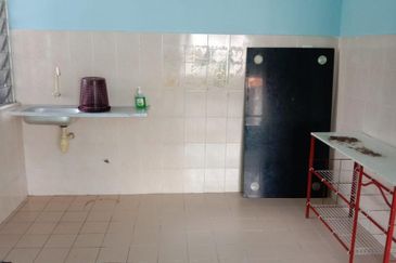 Residensi Warnasari 3