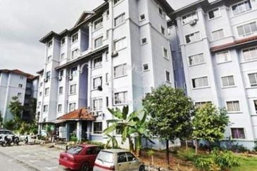 Residensi Warnasari 2