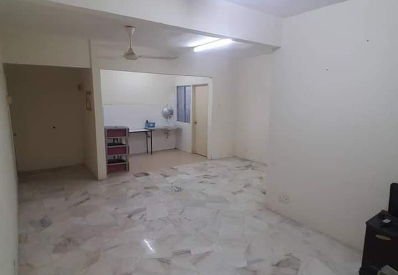 Residensi Warnasari 2