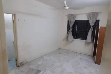 Residensi Warnasari 2