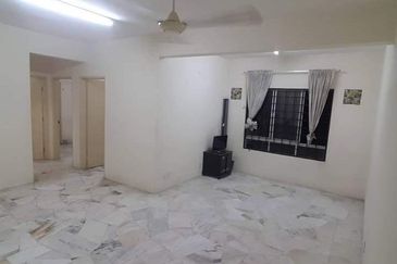 Residensi Warnasari 2