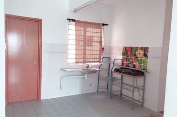 Residensi Warnasari 3