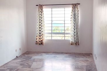 Residensi Warnasari 3