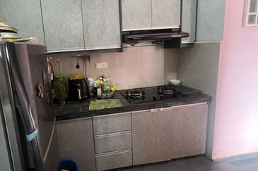 Residensi Laguna Biru 2