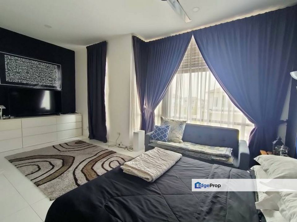 Endlot Puncak Alam Avenham Eco Grandeur nr Denai Alam Saujana Utama, Selangor, Bandar Puncak Alam