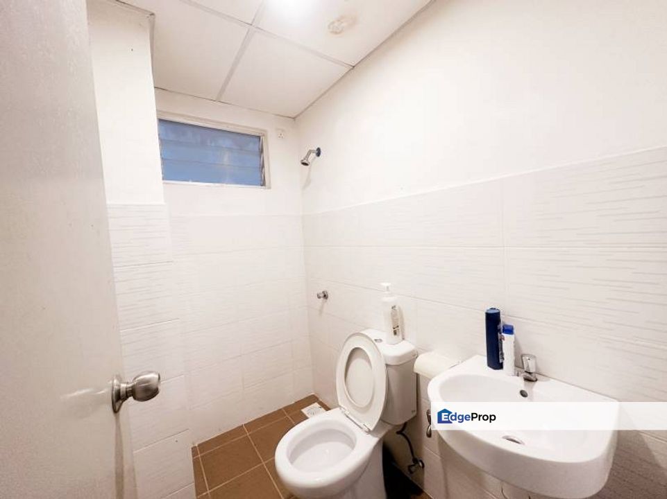 Sentrovue Bandar Punak Alam 3R2B NonBumi 842sf Danau Perintis, Selangor, Bandar Puncak Alam