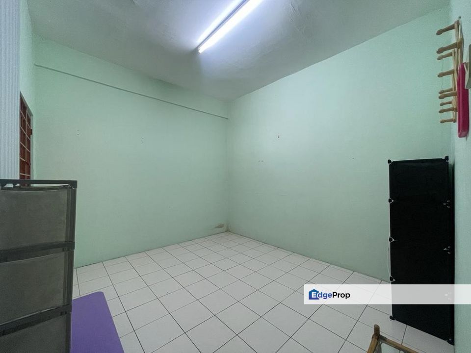 Puncak Perdana Shah Alam Ground Floor Townhouse U10 NonBumi, Selangor, Shah Alam