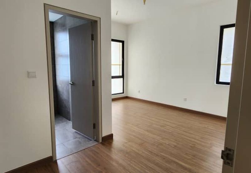 Lucent Residence @ twentyfive.7