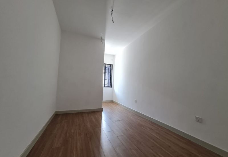 Elmina Green Three @ City of Elmina